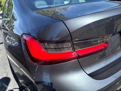 Used 2020 BMW 330i Sedan w/ Driving Assistance Package RWD image 24