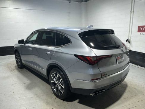 Used 2024 Acura MDX SH-AWD w/ Technology Package image 4