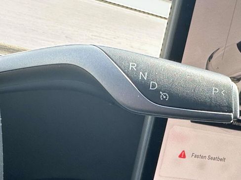 Used 2023 Tesla Model 3 Standard Range RWD image 22