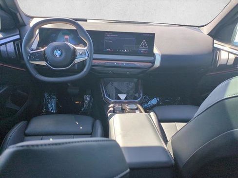 Certified 2025 BMW X3 xDrive30i w/ Premium Package AWD/4WD image 18