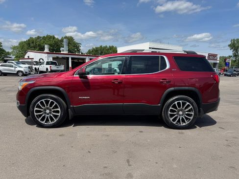 Used 2018 GMC Acadia SLT AWD/4WD image 2