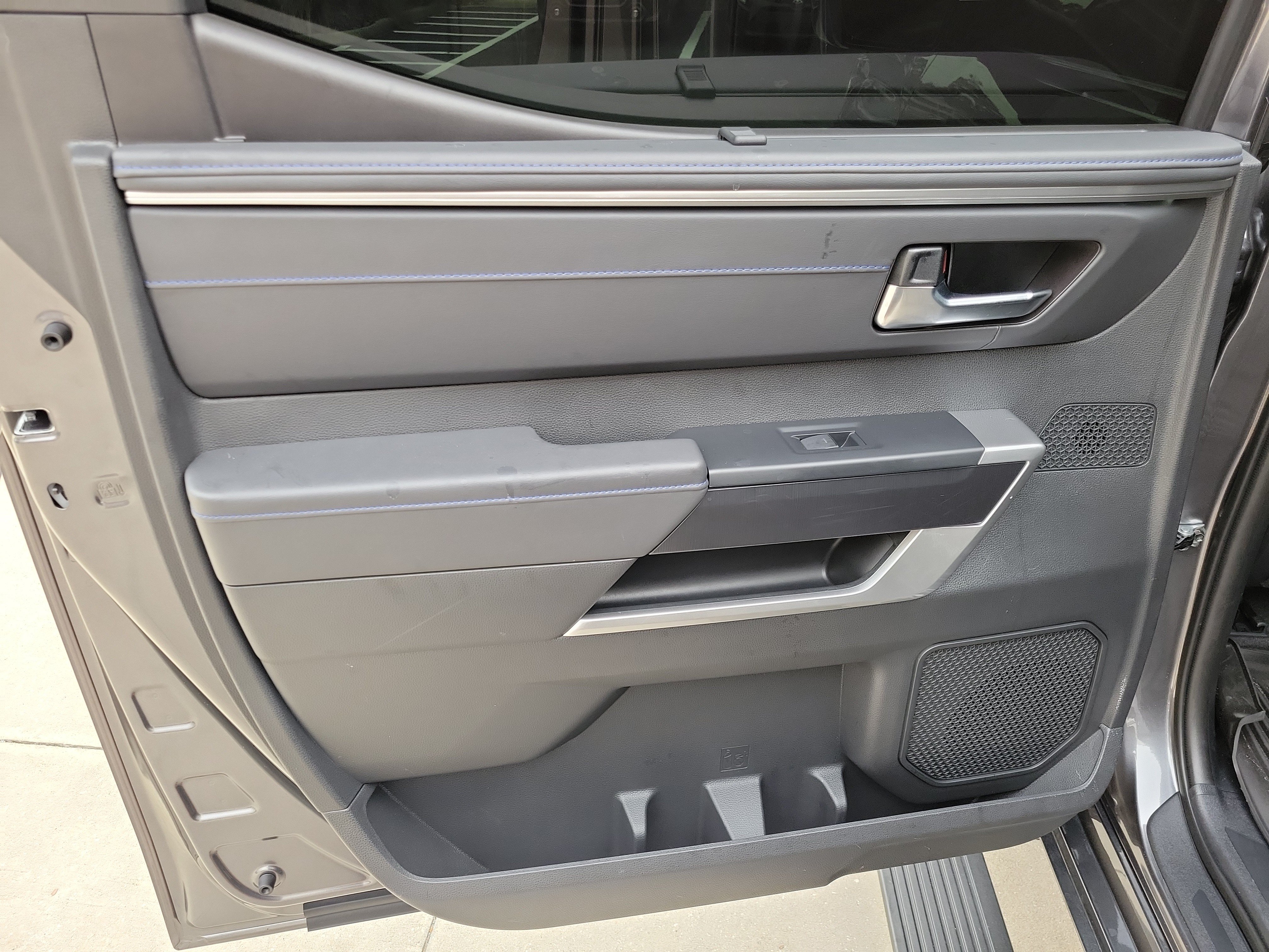 Certified 2025 Toyota Tundra Platinum AWD/4WD image 28