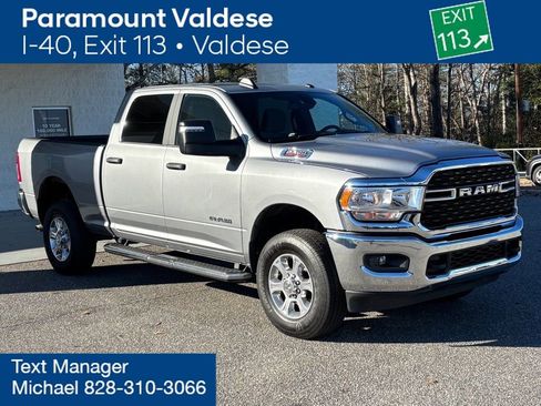 Used 2024 RAM 2500 Big Horn w/ Bed Utility Group image 22