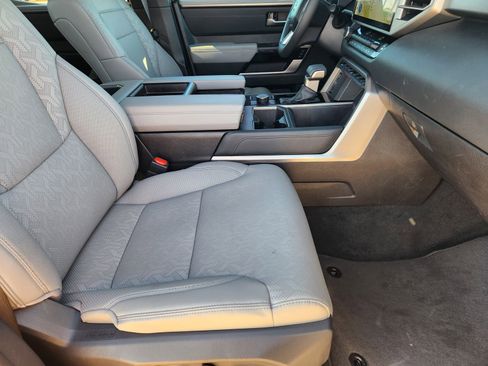 Used 2025 Toyota Tundra Limited image 14