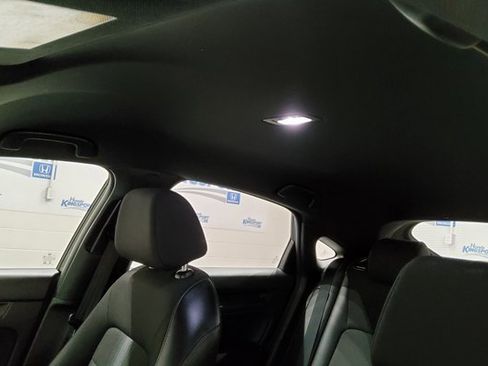 Used 2023 Honda Civic Sport image 37