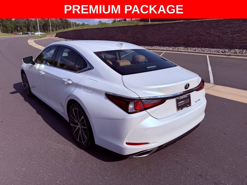 Certified 2024 Lexus ES 350 w/ Premium Package FWD image 5