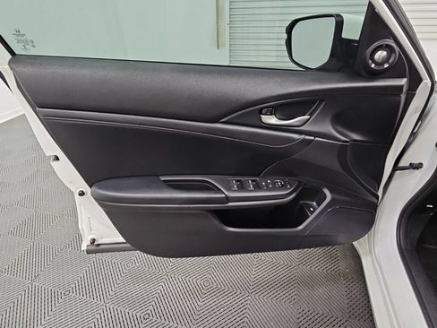 Used 2019 Honda Insight Touring image 29