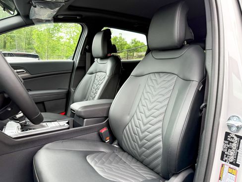 New 2026 Kia Sportage X-Line w/ X-Line Technology Package image 6