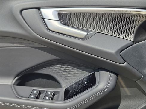 New 2025 Audi A5 2.0T Prestige image 25