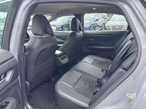Used 2023 Nissan Ariya FWD image 22