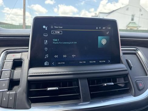 Used 2024 Chevrolet Tahoe Premier RWD image 16