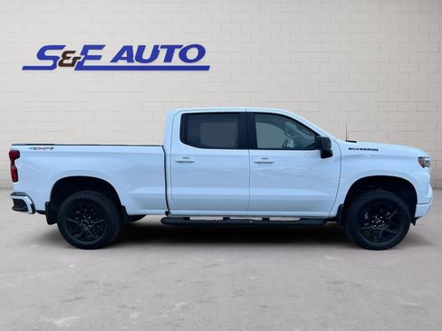 Used 2023 Chevrolet Silverado 1500 RST w/ Rally Edition AWD/4WD image 3