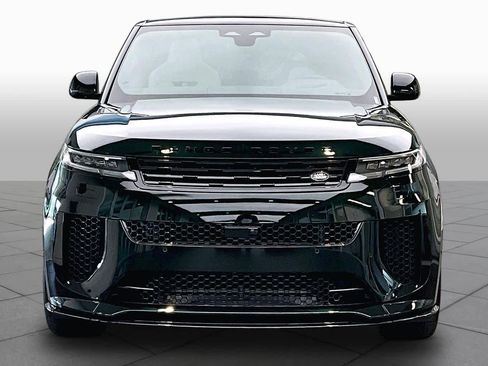 Used 2026 Land Rover Range Rover Sport SV AWD/4WD image 3