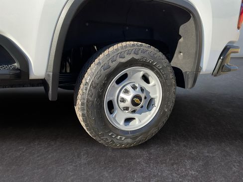 Used 2024 Chevrolet Silverado 2500 W/T w/ WT Convenience Package image 10