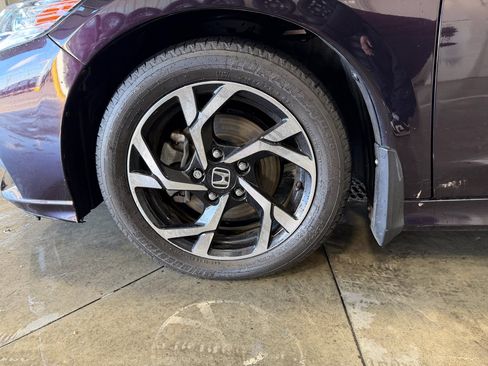 Used 2016 Honda CR-Z EX image 31