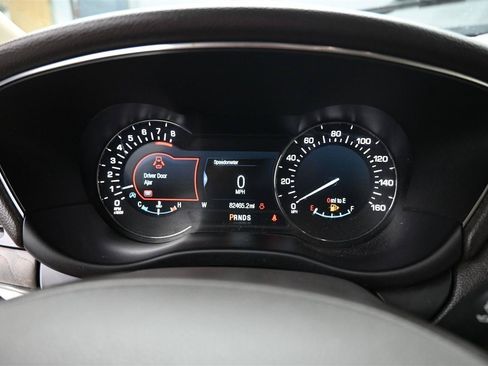 Used 2018 Lincoln MKC Reserve w/ Lincoln MKC Climate Package FWD image 13
