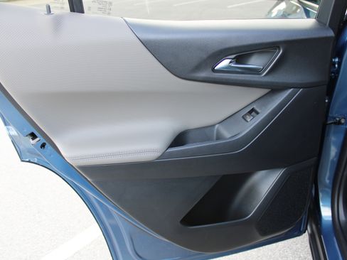 New 2026 Chevrolet Equinox LT w/ Convenience Package II image 42