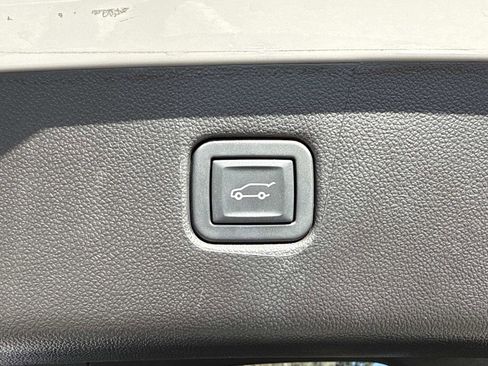 Used 2024 Chevrolet Blazer RS w/ Driver Confidence II Package image 34