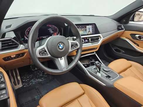 Used 2020 BMW 330i Sedan w/ M Sport Package RWD image 13