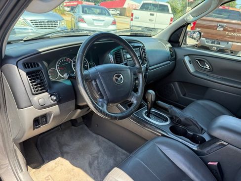 Used 2006 MAZDA Tribute s w/ Package 2 FWD image 10