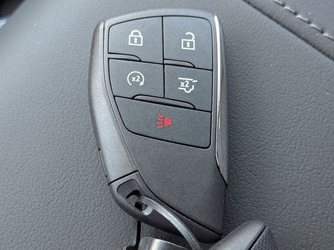 New 2026 Chevrolet Suburban LS w/ LPO, Dark Essentials Package image 32