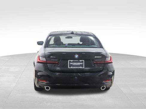 Used 2025 BMW 330i xDrive Sedan w/ Premium Package image 4