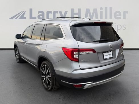 Used 2019 Honda Pilot Touring image 3