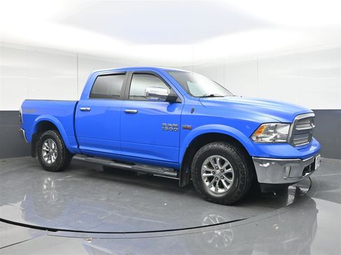 Used 2018 RAM 1500 SLT image 1