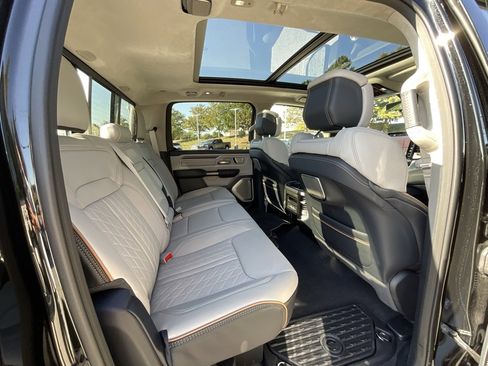 Used 2025 RAM 1500 Tungsten image 21