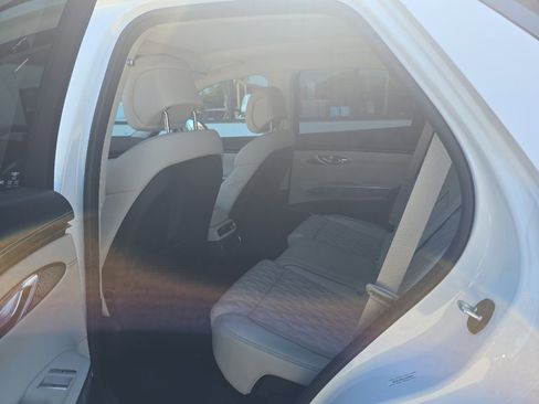 New 2025 Genesis GV70 3.5T Sport w/ Sport Advanced Package image 5