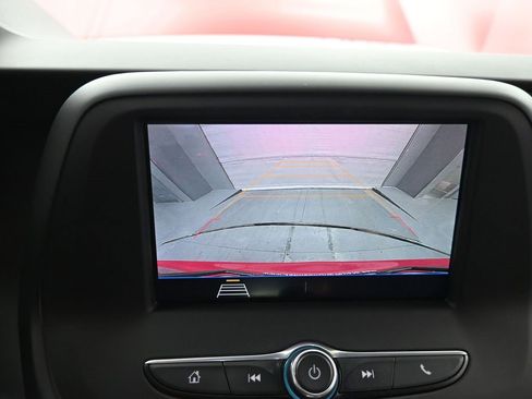 Used 2020 Chevrolet Camaro LT image 21