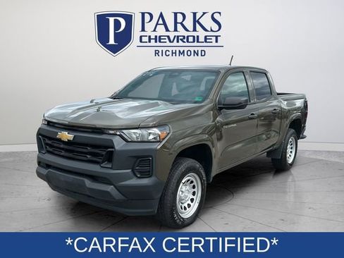 Certified 2024 Chevrolet Colorado W/T RWD image 3