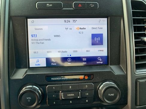 Used 2021 Ford F250 XLT w/ XLT Premium Package AWD/4WD image 42