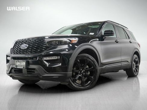 Used 2023 Ford Explorer ST-Line w/ Class IV Trailer Tow Package AWD/4WD image 1
