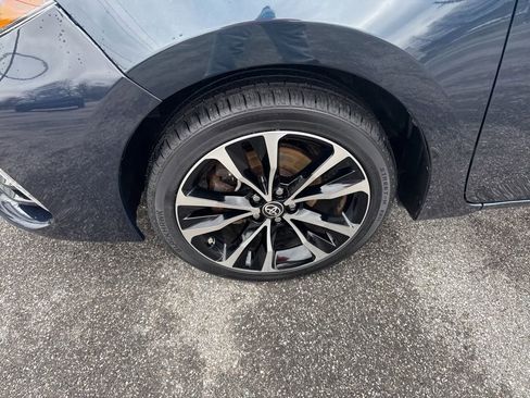Used 2017 Toyota Corolla SE w/ Carpet Mat Package (TMS) image 10