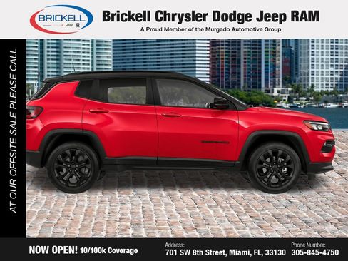 Used 2026 Jeep Compass Latitude AWD/4WD image 8
