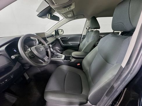 Used 2024 Toyota RAV4 LE AWD/4WD image 20