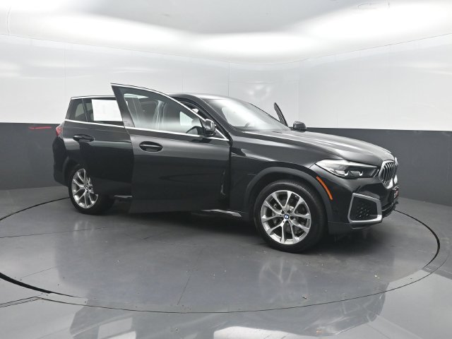 Used 2023 BMW X6 xDrive40i w/ Premium Package AWD/4WD image 31