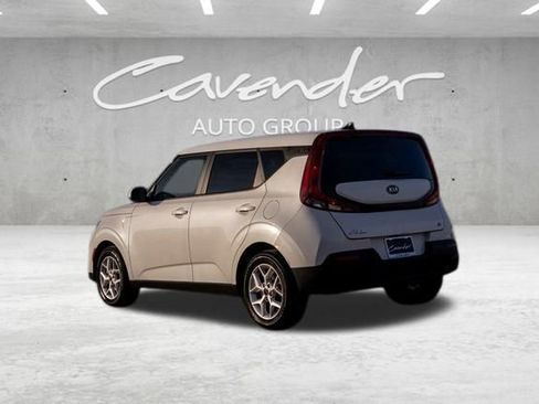 Used 2021 Kia Soul S image 5