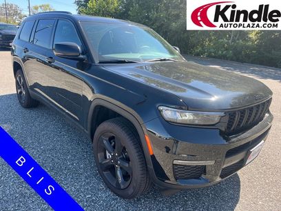 New 2025 Jeep Grand Cherokee L Limited w/ Black Appearance Package