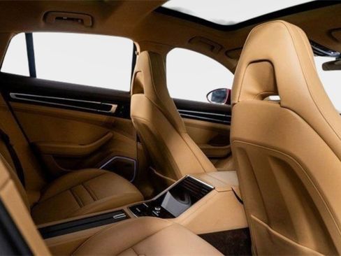 Used 2023 Porsche Panamera 4 Platinum Edition w/ Assistance Package image 55