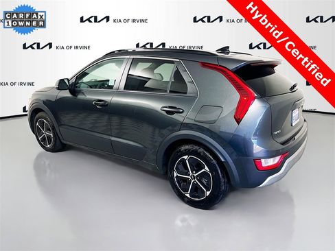 Used 2023 Kia Niro EX image 6