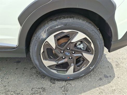 New 2025 Subaru Crosstrek 2.5i Limited w/ Crosstrek Mirror Package image 5