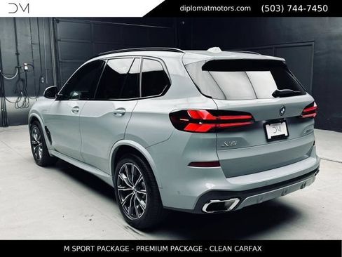 Used 2024 BMW X5 xDrive50e w/ M Sport Package AWD/4WD image 5