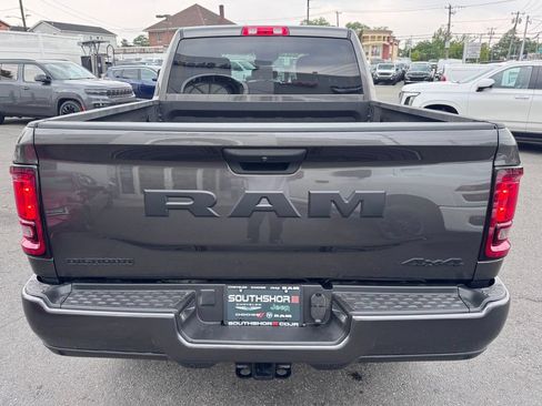 Used 2026 RAM 2500 Big Horn AWD/4WD image 6