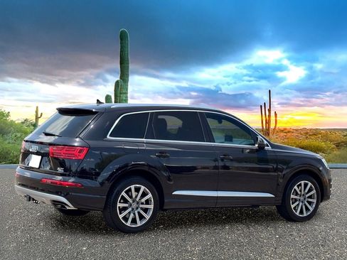 Used 2018 Audi Q7 3.0T Premium Plus w/ Premium Plus Package AWD/4WD image 5