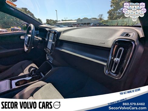 Certified 2023 Volvo C40 P8 Recharge Plus image 24