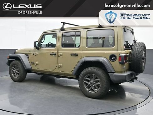 Used 2025 Jeep Wrangler Unlimited Sport AWD/4WD image 6