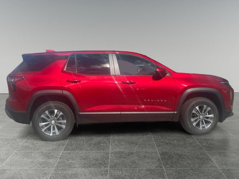 New 2026 Chevrolet Equinox LT AWD/4WD image 5