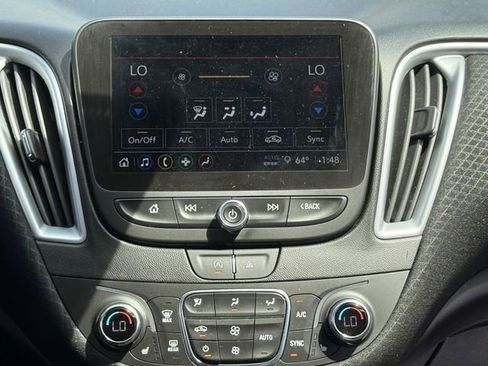 Used 2023 Chevrolet Malibu LT FWD image 12